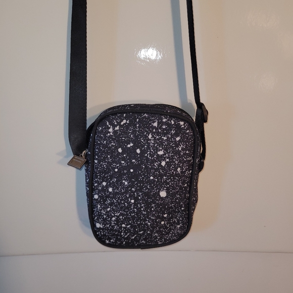 Fila sidebag - Picture 9 of 9